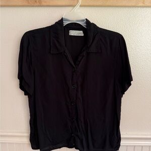 Urban Outfitters Black Short Sleeve Button-Up Shirt